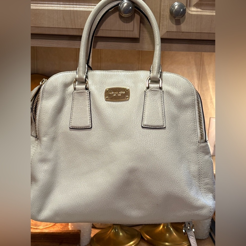 Michael Kors Women's Convertible Satchel, light cream - Picture 2 of 16